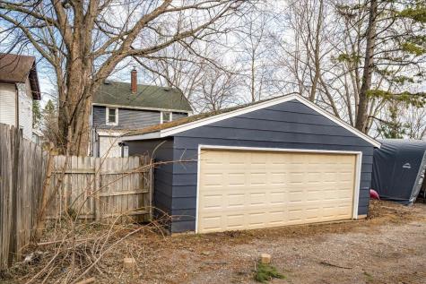 1515 N 9th Avenue E Duluth MN 55805