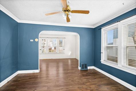 1515 N 9th Avenue E Duluth MN 55805