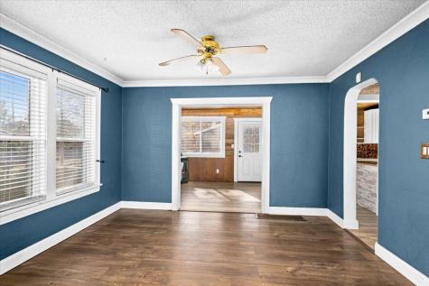 1515 N 9th Avenue E Duluth MN 55805