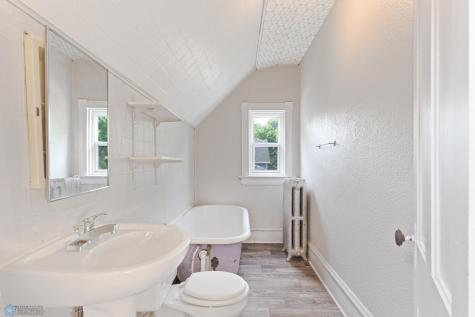 824 9th Street N Fargo ND 58102