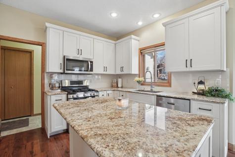 6102 Wildwood Way Monticello MN 55362