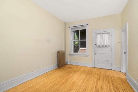 579 Summit Avenue Saint Paul MN 55102