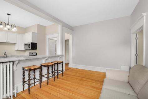 579 Summit Avenue Saint Paul MN 55102