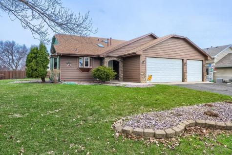 5887 144th Street W Apple Valley MN 55124