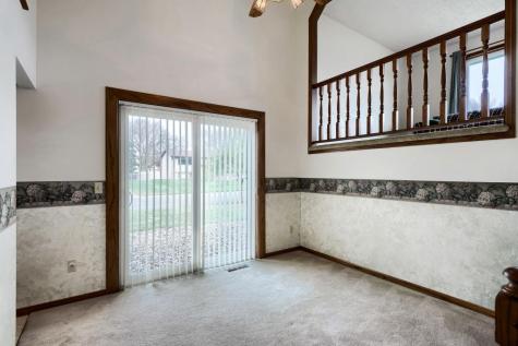 5887 144th Street W Apple Valley MN 55124