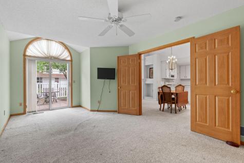 538 Queens Gate New Brighton MN 55112