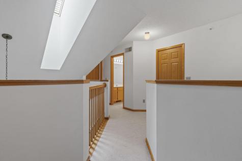 538 Queens Gate New Brighton MN 55112