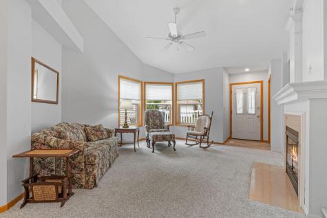 538 Queens Gate New Brighton MN 55112