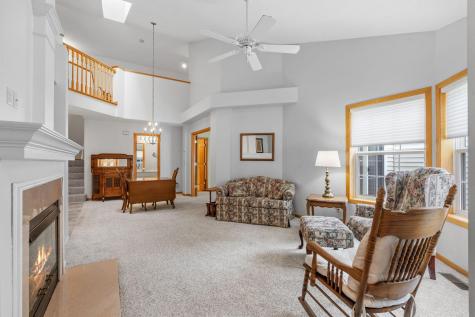 538 Queens Gate New Brighton MN 55112