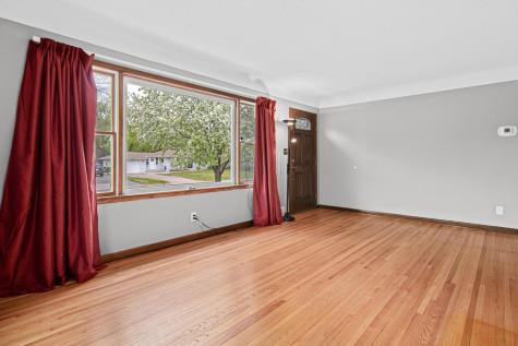 4936 Abbott Avenue N Brooklyn Center MN 55429
