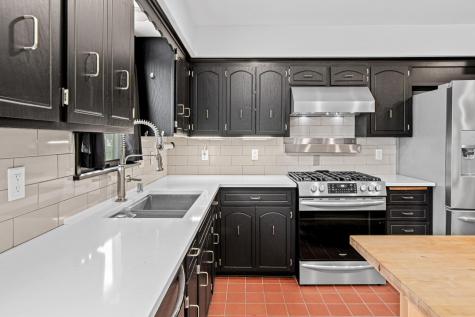 4936 Abbott Avenue N Brooklyn Center MN 55429