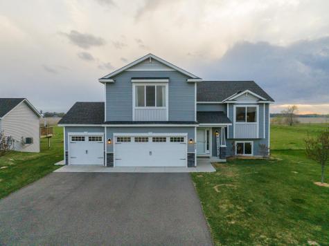 623 Elm Street N Kimball MN 55353