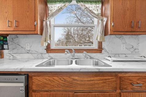 1312 72nd Avenue N Brooklyn Center MN 55430