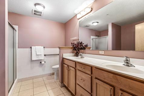 2405 39th Avenue NE Saint Anthony MN 55421