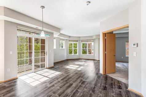 2405 39th Avenue NE Saint Anthony MN 55421