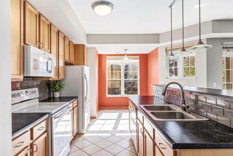 2405 39th Avenue NE Saint Anthony MN 55421