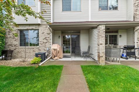 155 Stallion Lane Circle Pines MN 55014
