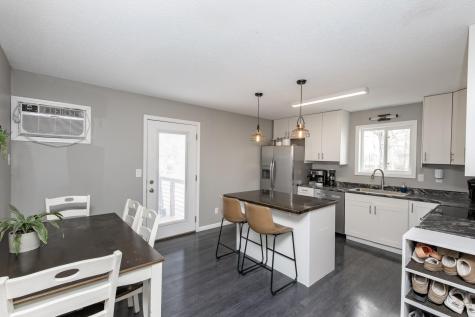505 4th Street E Horace ND 58047