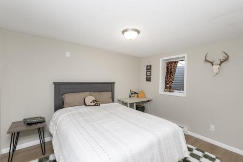 505 4th Street E Horace ND 58047