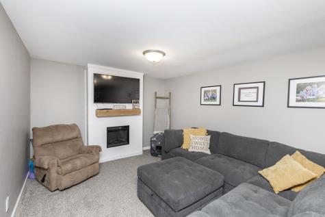 505 4th Street E Horace ND 58047