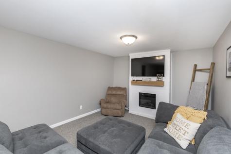 505 4th Street E Horace ND 58047