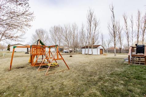 505 4th Street E Horace ND 58047