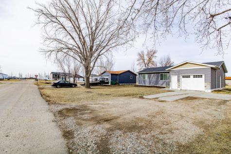 505 4th Street E Horace ND 58047