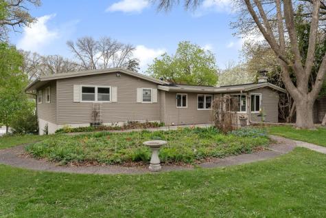2115 Linn Drive Owatonna MN 55060
