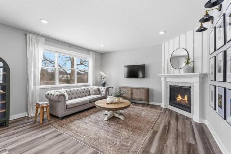 1241 Maple Lane Carver MN 55315