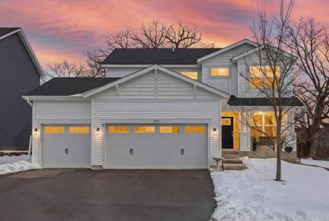 1241 Maple Lane Carver MN 55315
