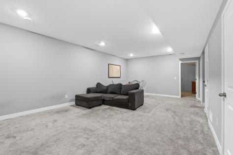 1241 Maple Lane Carver MN 55315