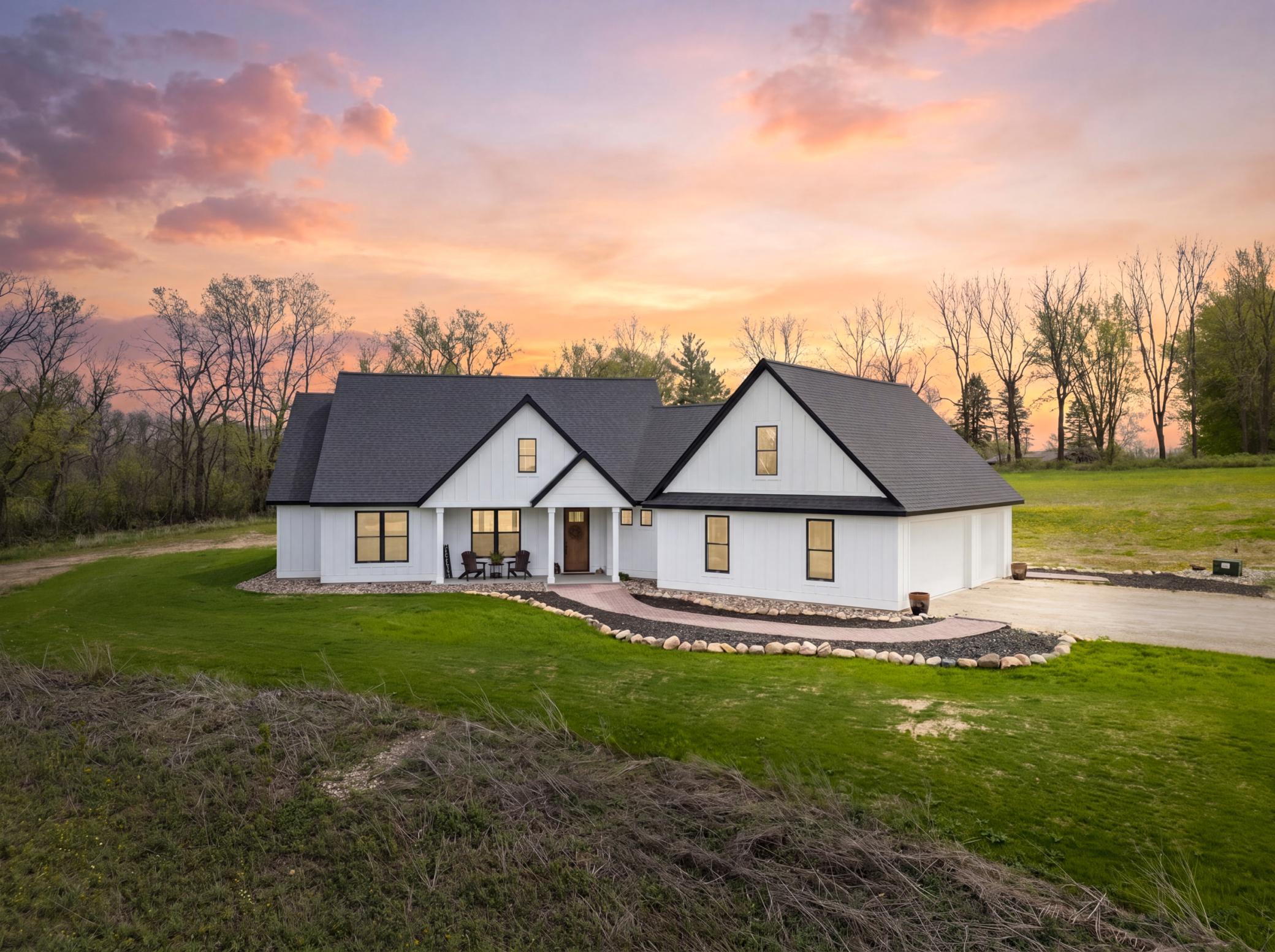 9016 County Road 3 NW Oronoco MN 55960