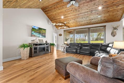 9016 County Road 3 NW Oronoco MN 55960