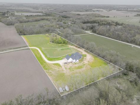 9016 County Road 3 NW Oronoco MN 55960