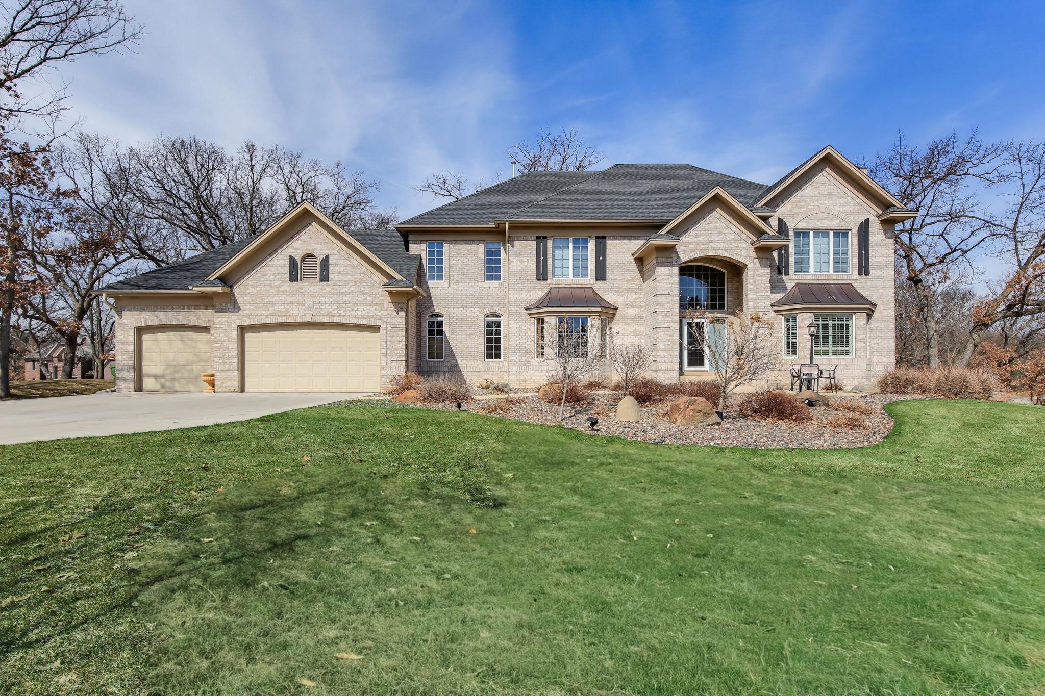 2 Bent Tree Lane North Oaks MN 55127