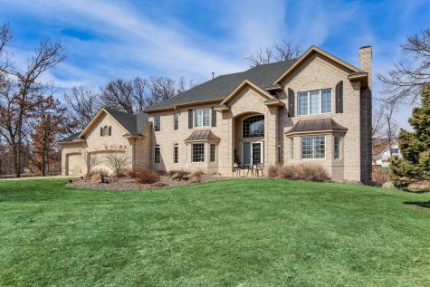 2 Bent Tree Lane North Oaks MN 55127