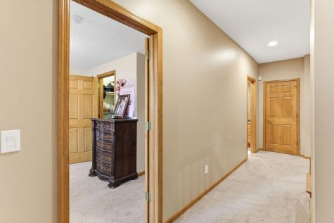 2 Bent Tree Lane North Oaks MN 55127