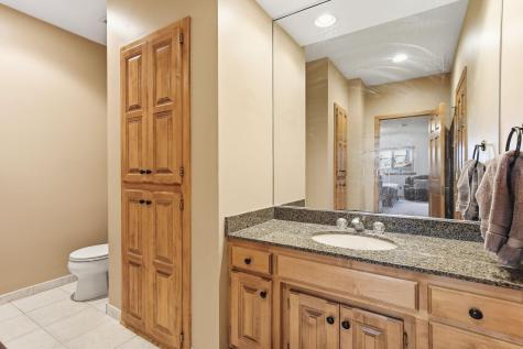 2 Bent Tree Lane North Oaks MN 55127