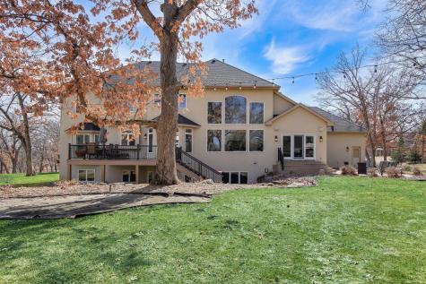 2 Bent Tree Lane North Oaks MN 55127
