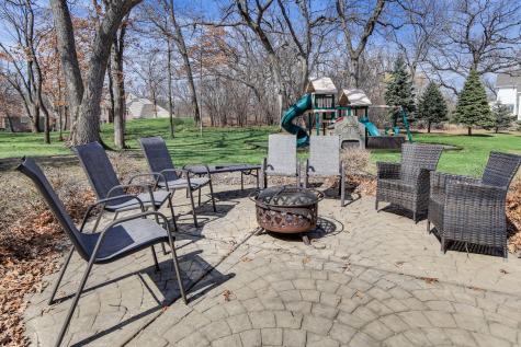 2 Bent Tree Lane North Oaks MN 55127