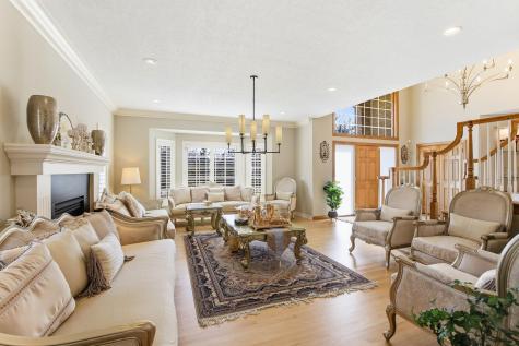 2 Bent Tree Lane North Oaks MN 55127