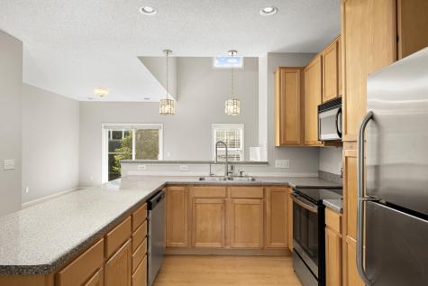 204 Manitoba Lane Little Canada MN 55117