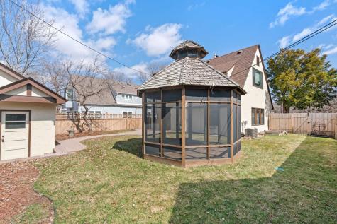2790 Dean Parkway Minneapolis MN 55416