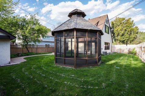 2790 Dean Parkway Minneapolis MN 55416