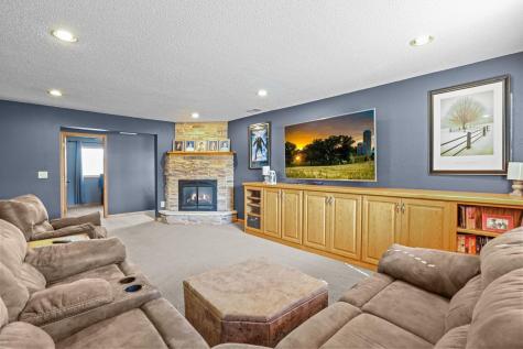 6161 144th Lane NW Anoka MN 55303