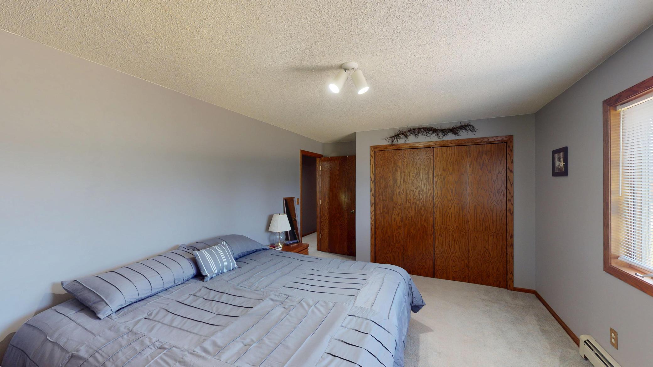 2418 W Main Street Albert Lea MN 56007