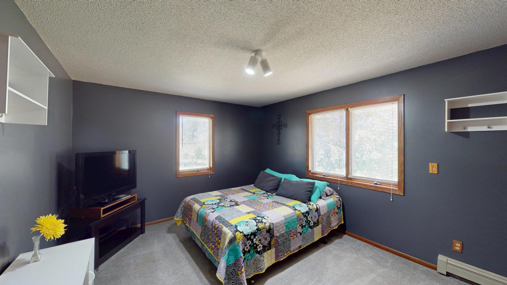 2418 W Main Street Albert Lea MN 56007