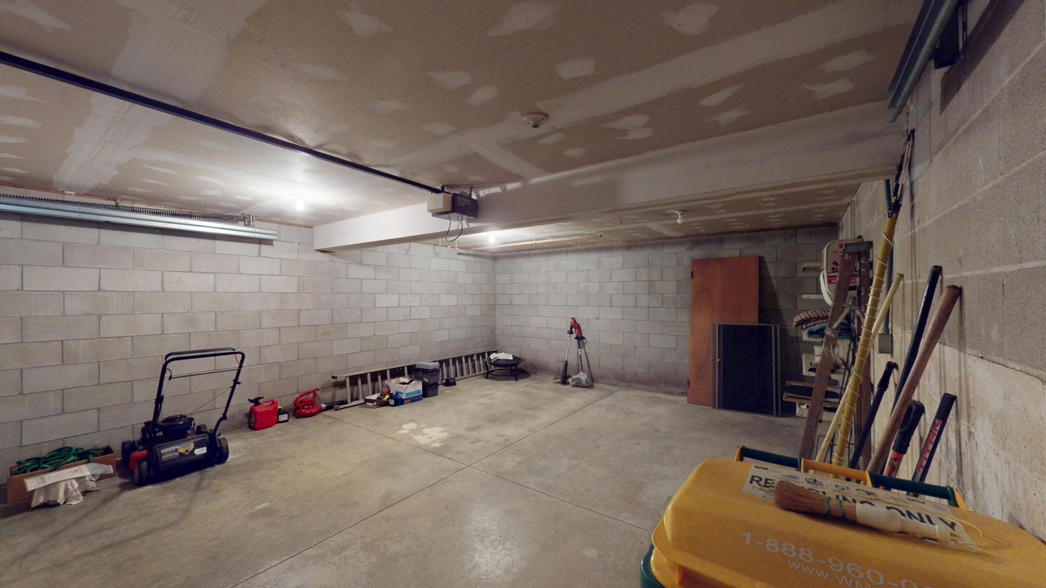 2418 W Main Street Albert Lea MN 56007