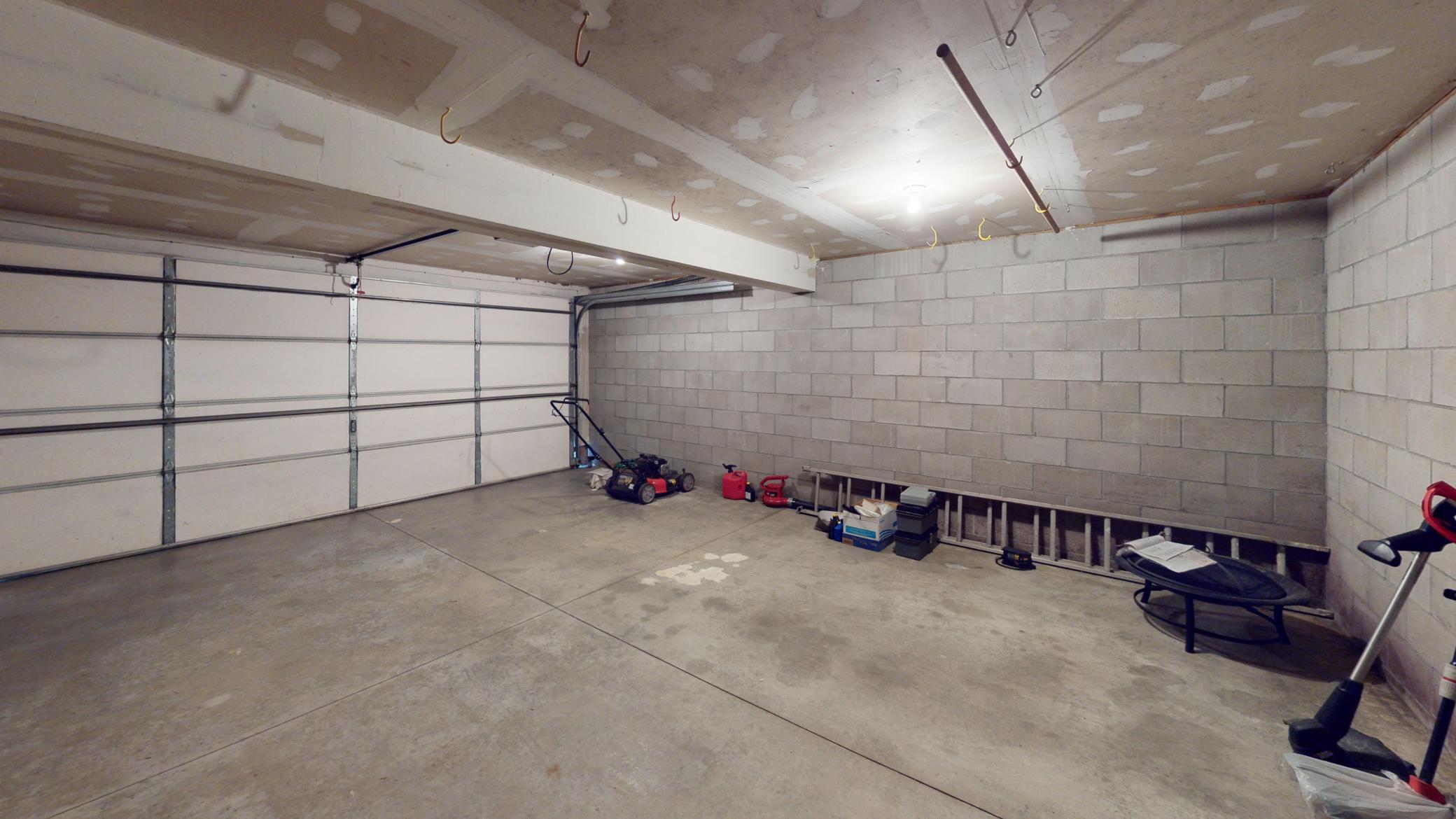 2418 W Main Street Albert Lea MN 56007