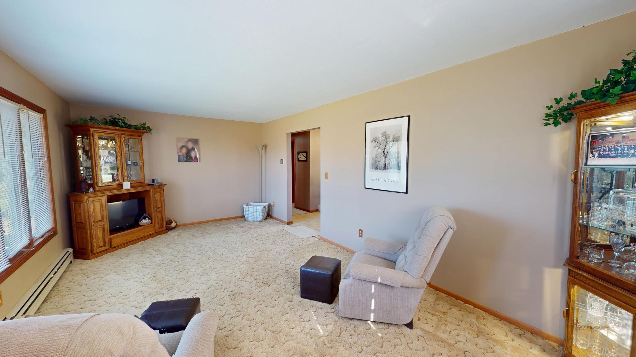 2418 W Main Street Albert Lea MN 56007